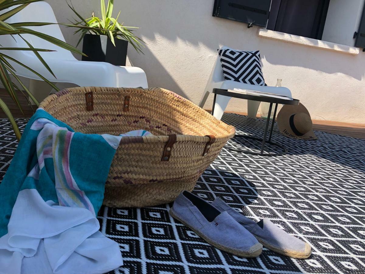 Piscine privée chauffée Proche des plages Istres Extérieur photo
